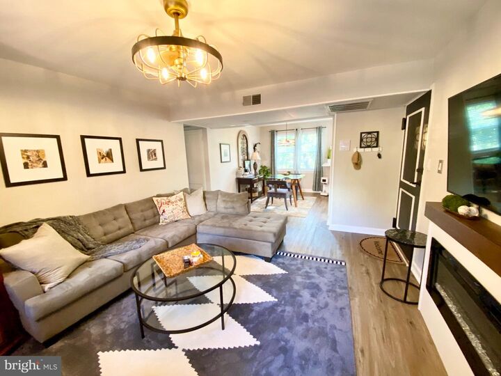 Property Photo: 1503 Belle View Boulevard A1 VA 22307