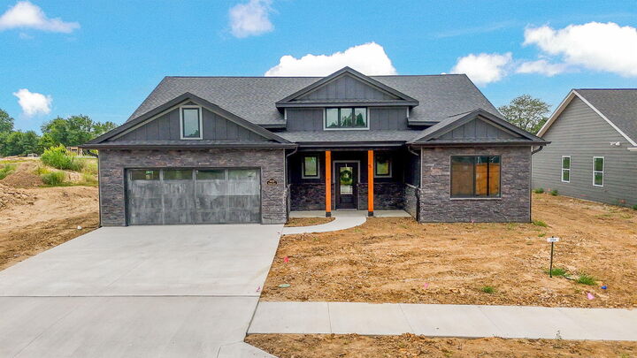 5725 Kestrel Lp  Columbia MO 65202 photo
