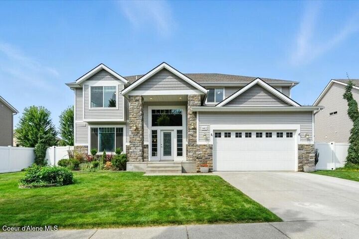 8483 Salmonberry Lp  Hayden ID 83835 photo