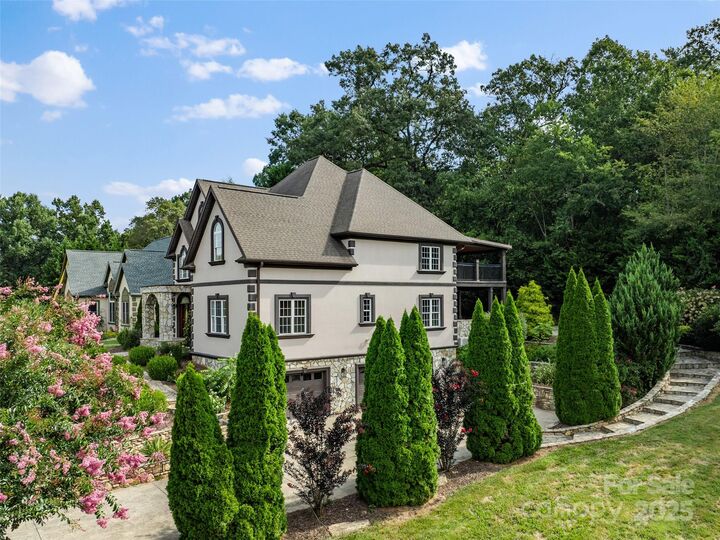 Property Photo: 55 N Willow Brook Drive NC 28806