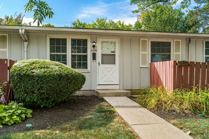 Property Photo: 3045 La Vista Drive OH 43204
