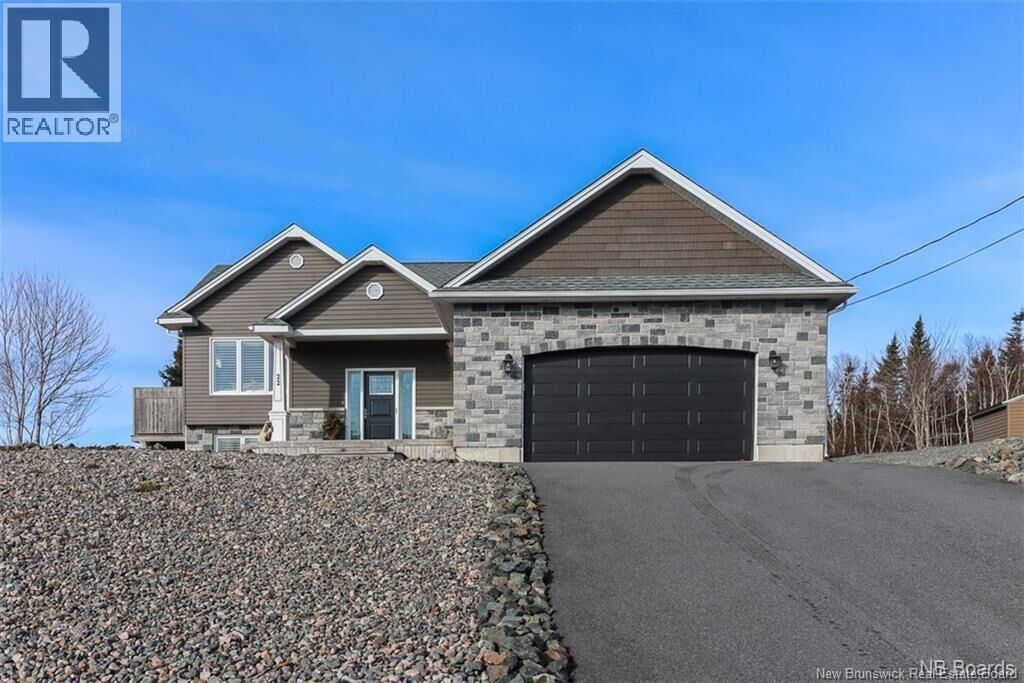Property Photo:  22 Maplecrest Drive  NB E5K 0B9 