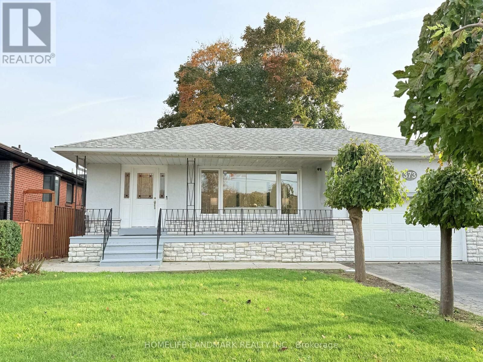 Property Photo:  373 The Westway  ON M9R 1H3 