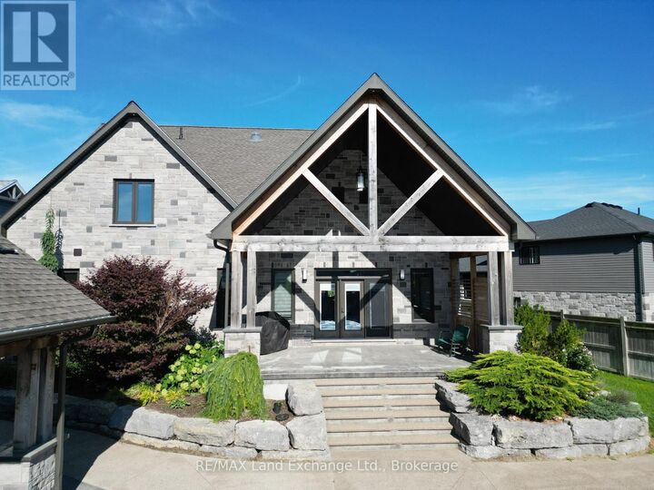 Property Photo:  24 Lakefield Drive  ON N2Z 2N8 