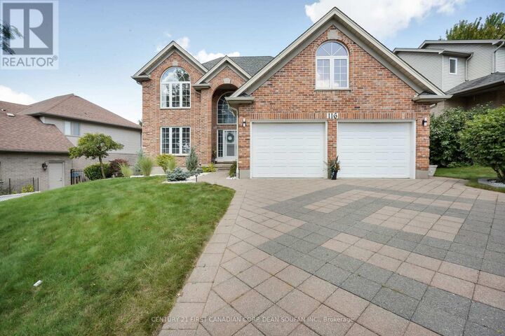 Property Photo: 116 Optimist Park Drive ON N6K 4M1
