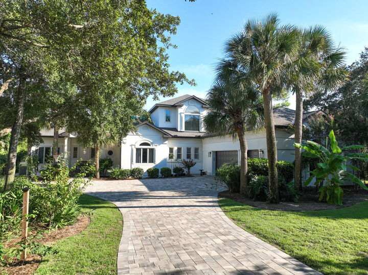 Property Photo: 236 Mattie'S Way FL 32541