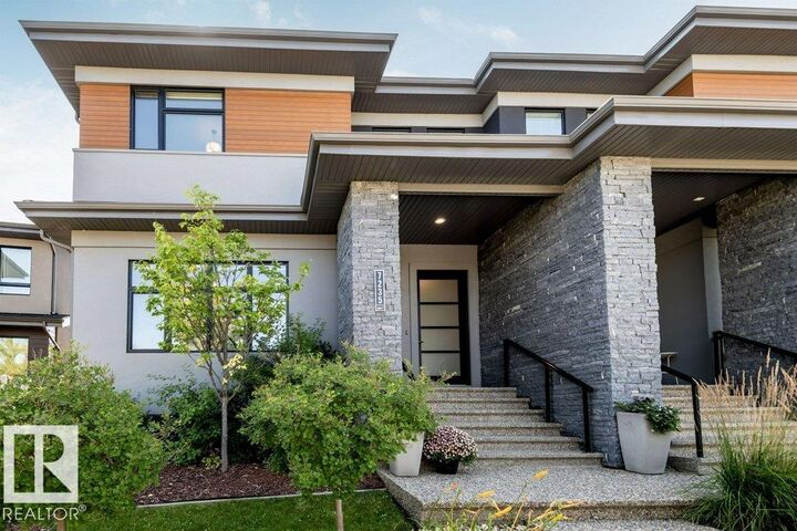 7235 May Road NW  Edmonton AB T6R 0V8 photo