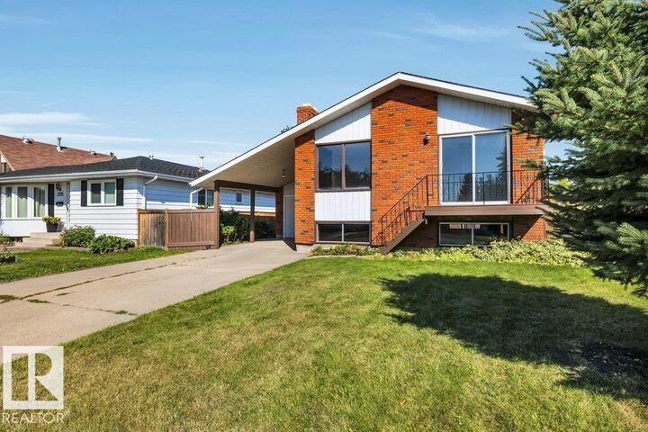 Property Photo: 2131 79 Street NW AB T6K 2E7