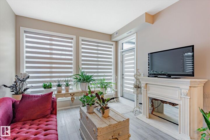 Property Photo: 10531 117 Street NW 103 AB T5H 0A8