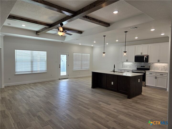 Property Photo:  1005 Nacogdoches Drive  TX 76501 