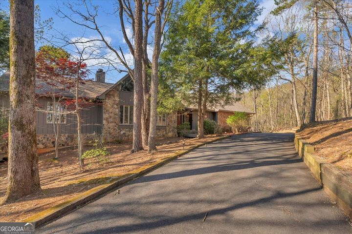 Property Photo:  188 Tea Berry Lane  GA 30143 