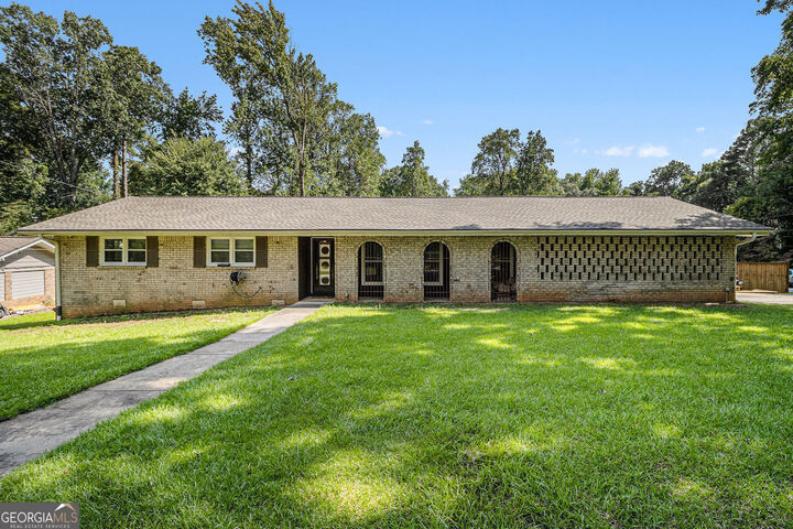Property Photo: 4777 Summit Hills Way GA 30084