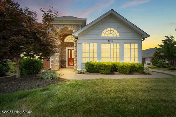 Property Photo:  4315 Ivy Crest Cir  KY 40241 
