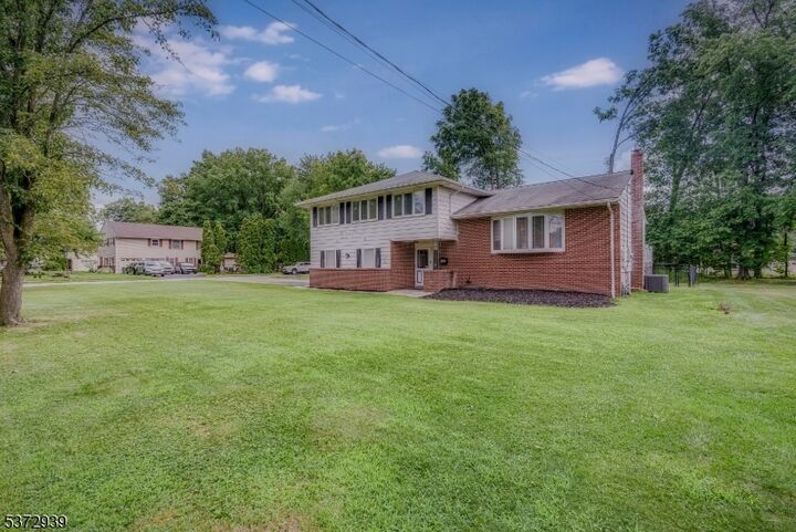 Property Photo:  122 Marmora Rd  NJ 07054 