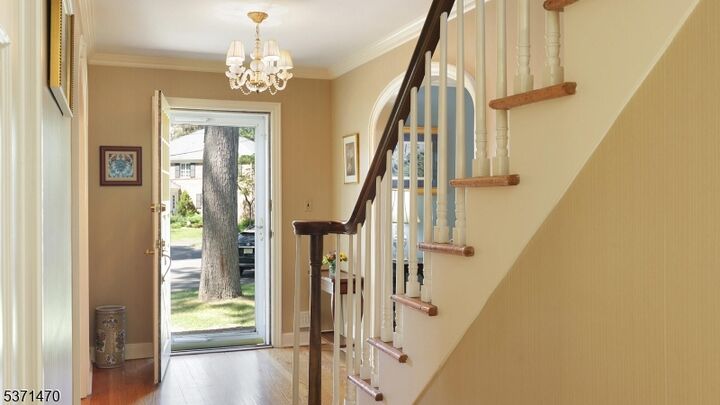 Property Photo: 14 Bennett Pl NJ 07090