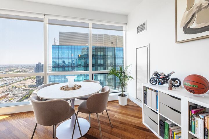 Property Photo:  77 Hudson St Ph4807  NJ 07302 