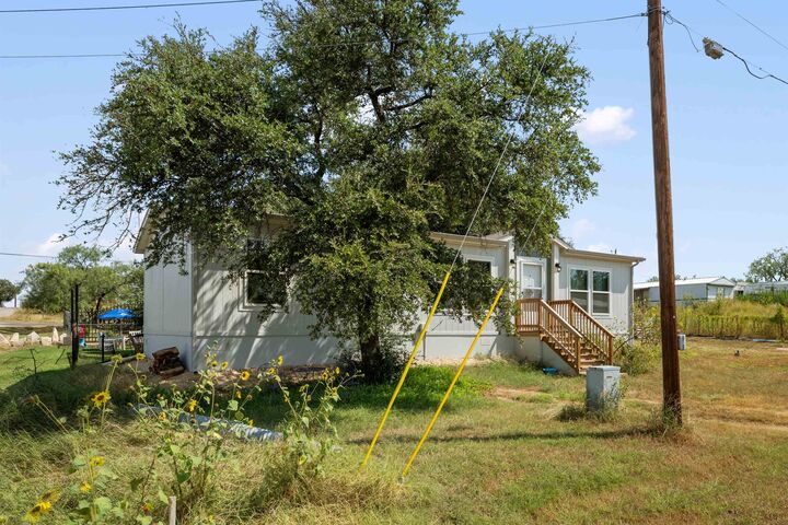 Property Photo: 500 Dallas Street TX 78639
