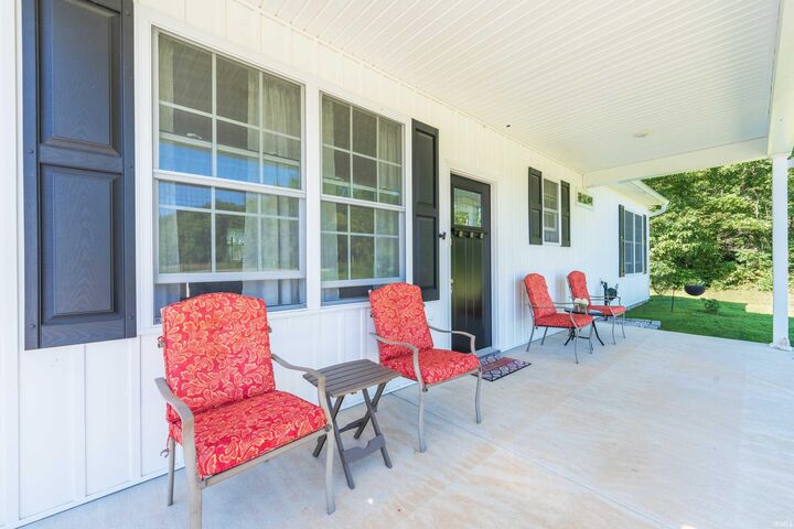 Property Photo: 7699 W Evans Road IN 47403-9126