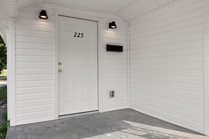 Property Photo:  225 S East Street  KY 40330 