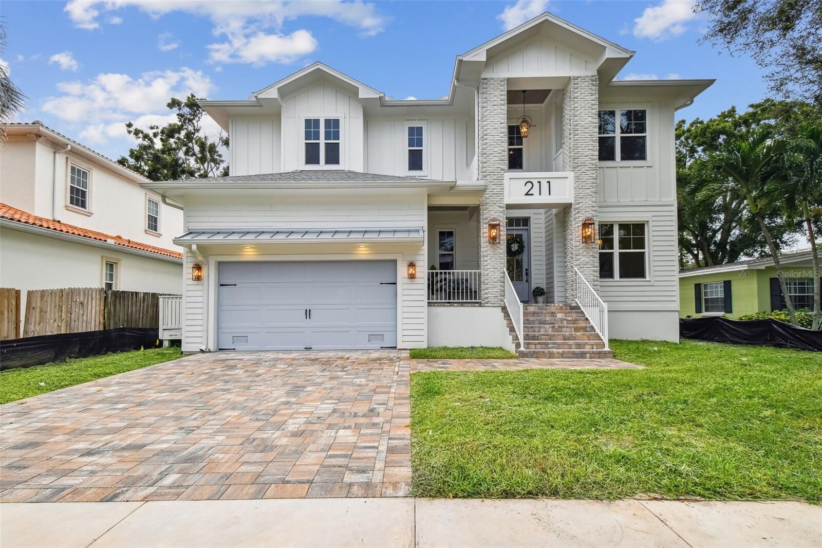 Property Photo: 211 S Renellie Drive FL 33609