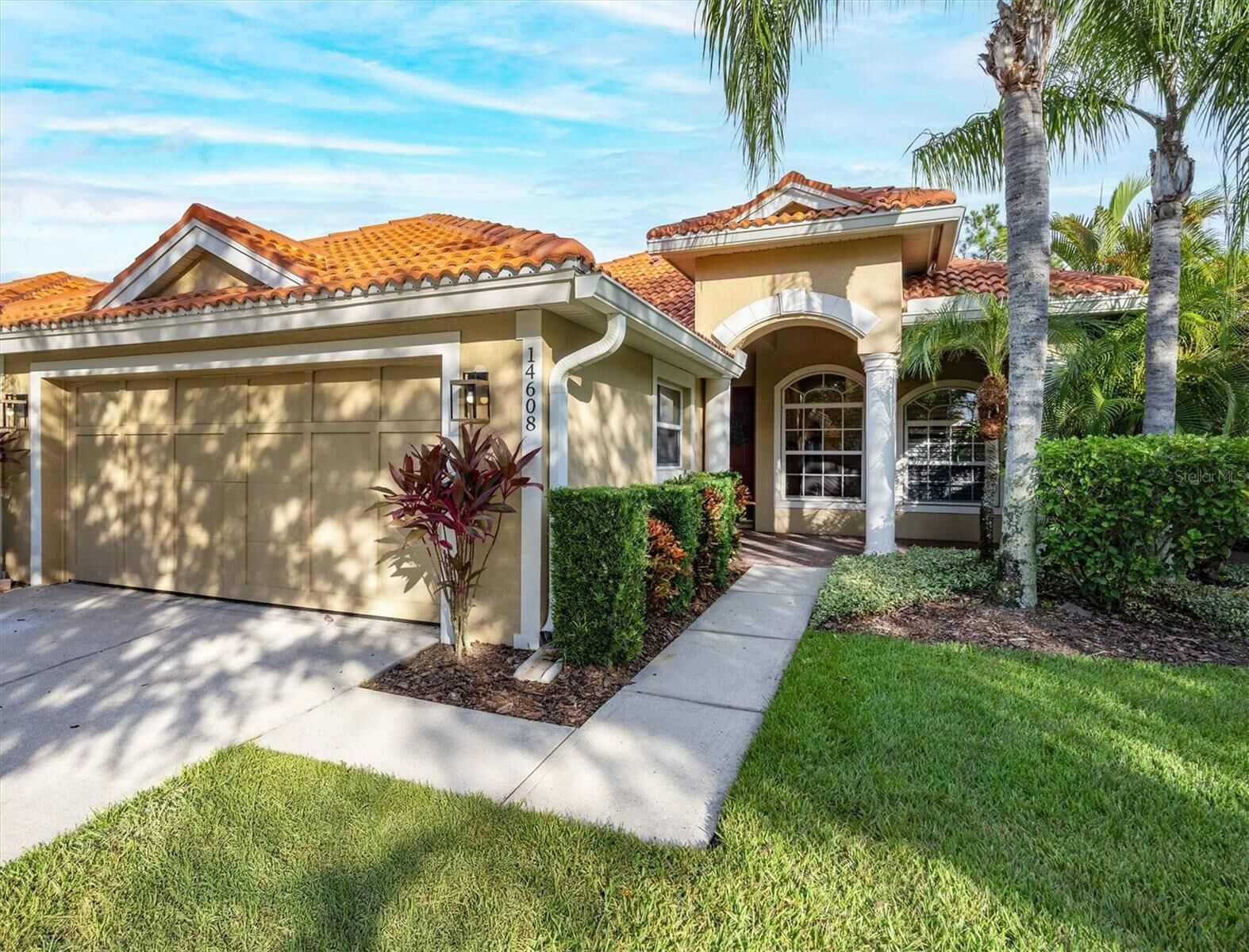 Property Photo: 14608 Mirasol Manor Court FL 33626