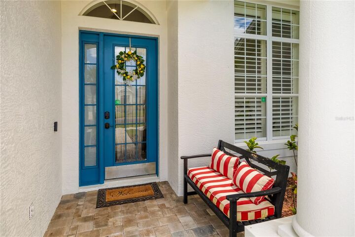 Property Photo: 8307 Planters Knoll Terrace FL 34201
