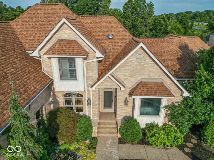 Property Photo: 1817 E Cheyanne Lane IN 47401