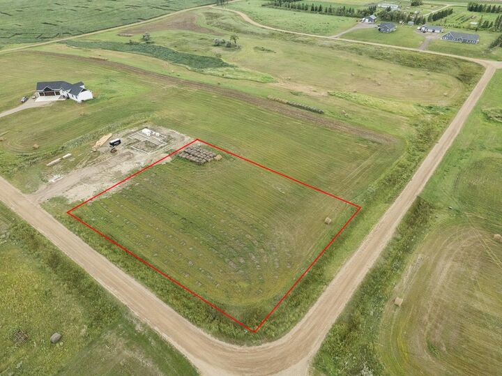 Property Photo: 700 NE 83rd St. ND 58703