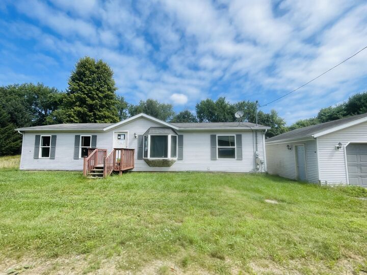 9685 Spartan Lane Lane  Springport MI 49284 photo