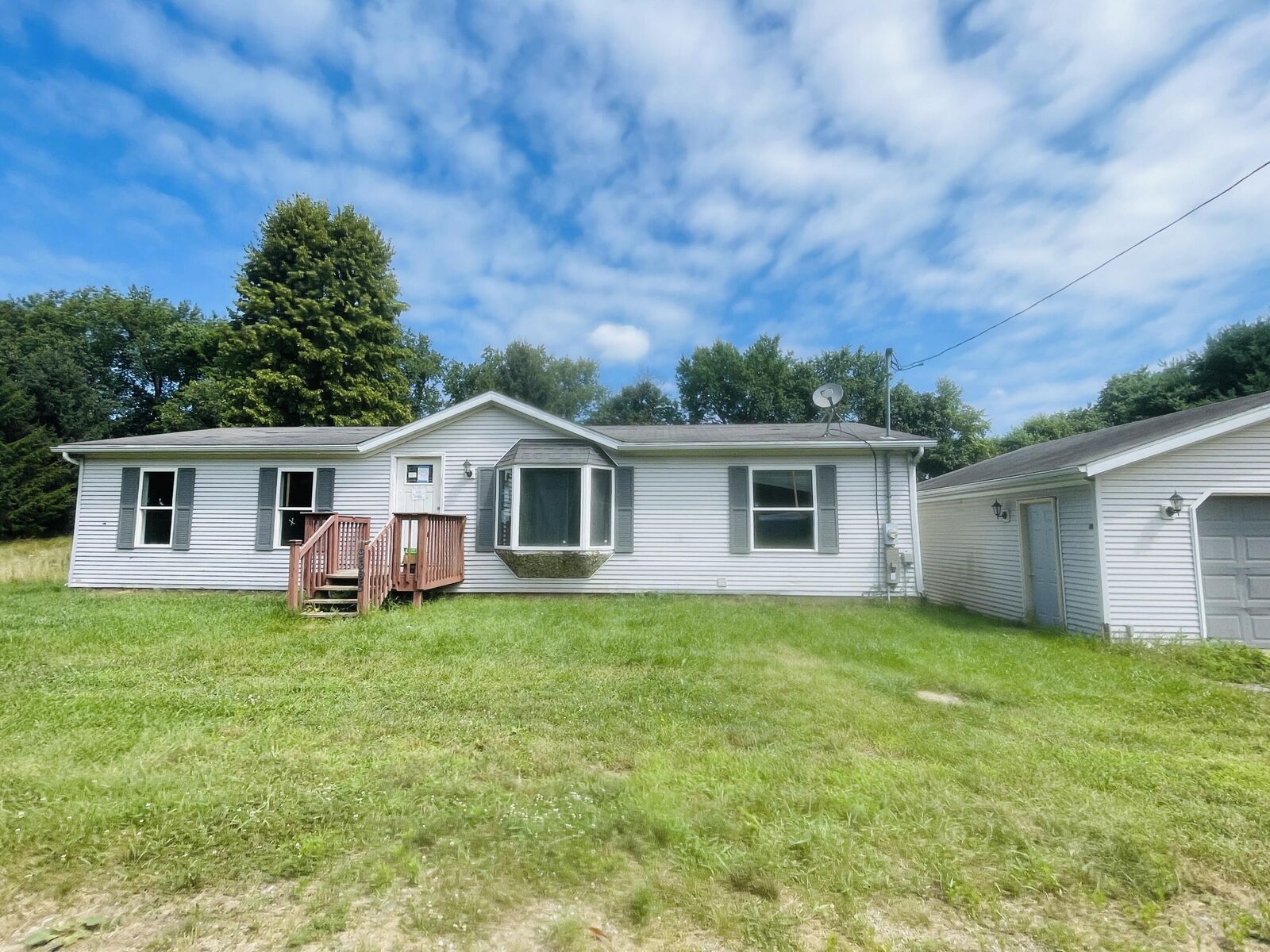 Property Photo: 9685 Spartan Lane Lane MI 49284