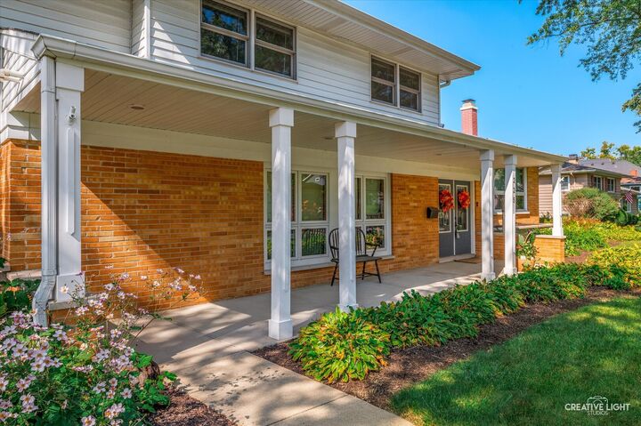 Property Photo:  225 Elmwood Drive  IL 60540 