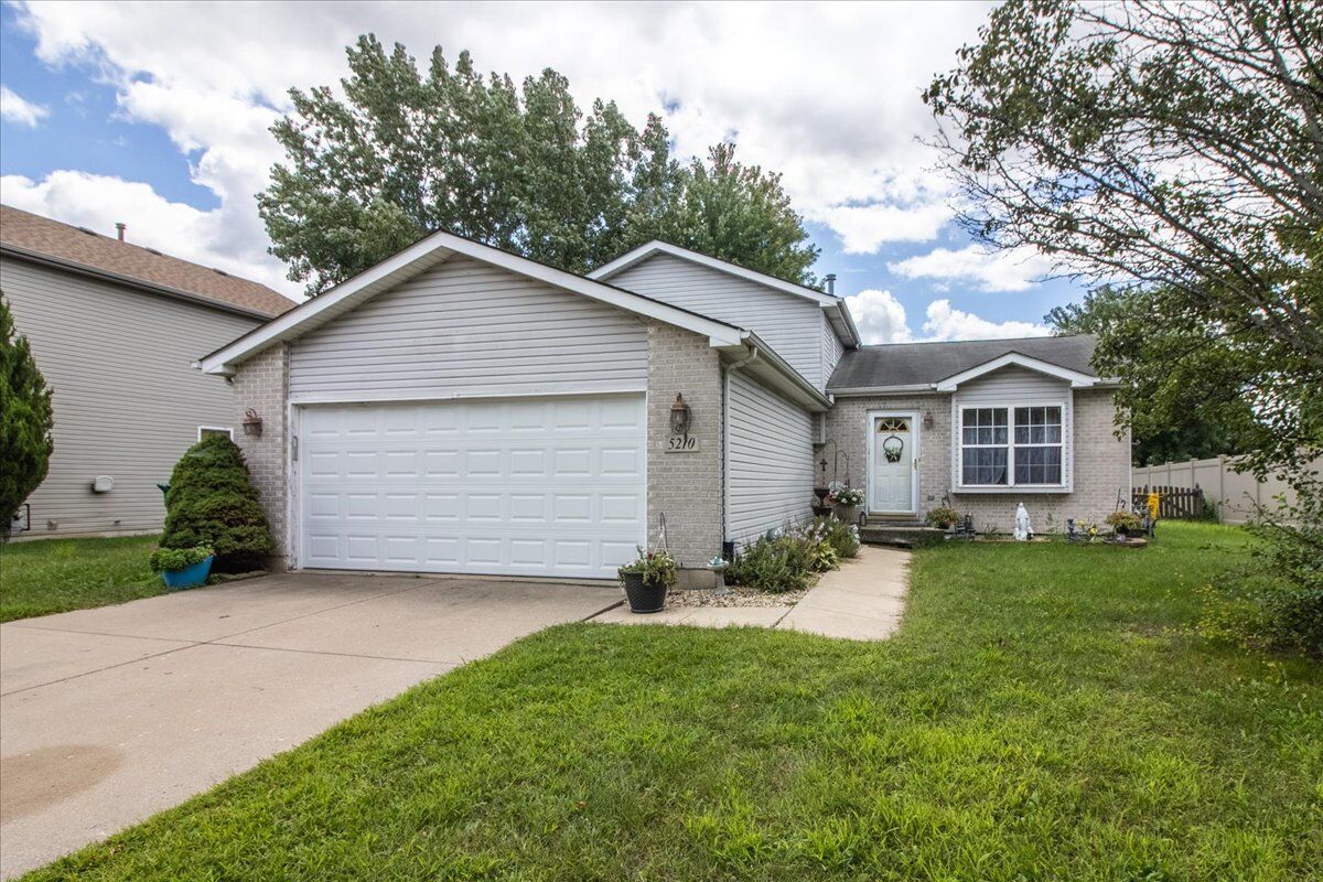 Property Photo: 5210 Pine Trails Circle IL 60586