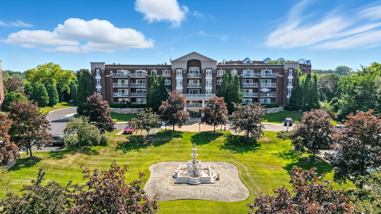 Property Photo: 7011 W Touhy Avenue 506 IL 60714