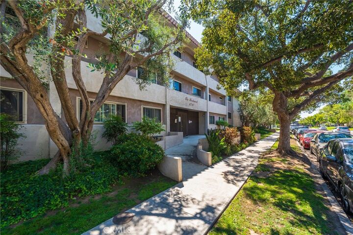 Property Photo: 8710 Belford Avenue 106B CA 90045
