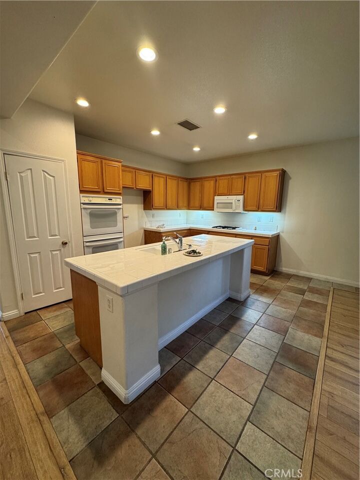 Property Photo:  9384 Shadowgrove Drive  CA 91730 