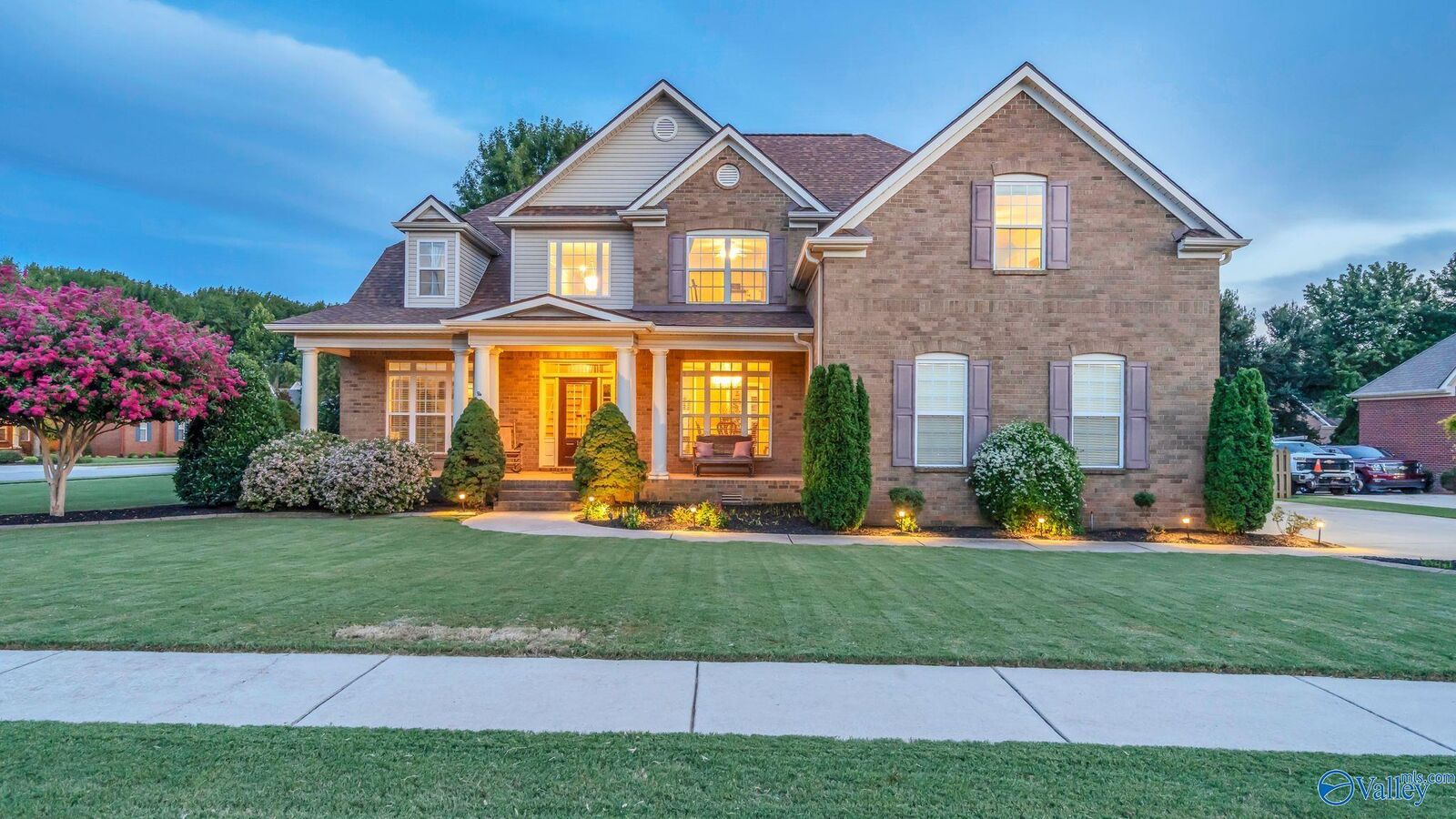 Property Photo: 121 Wickerberry Lane AL 35756