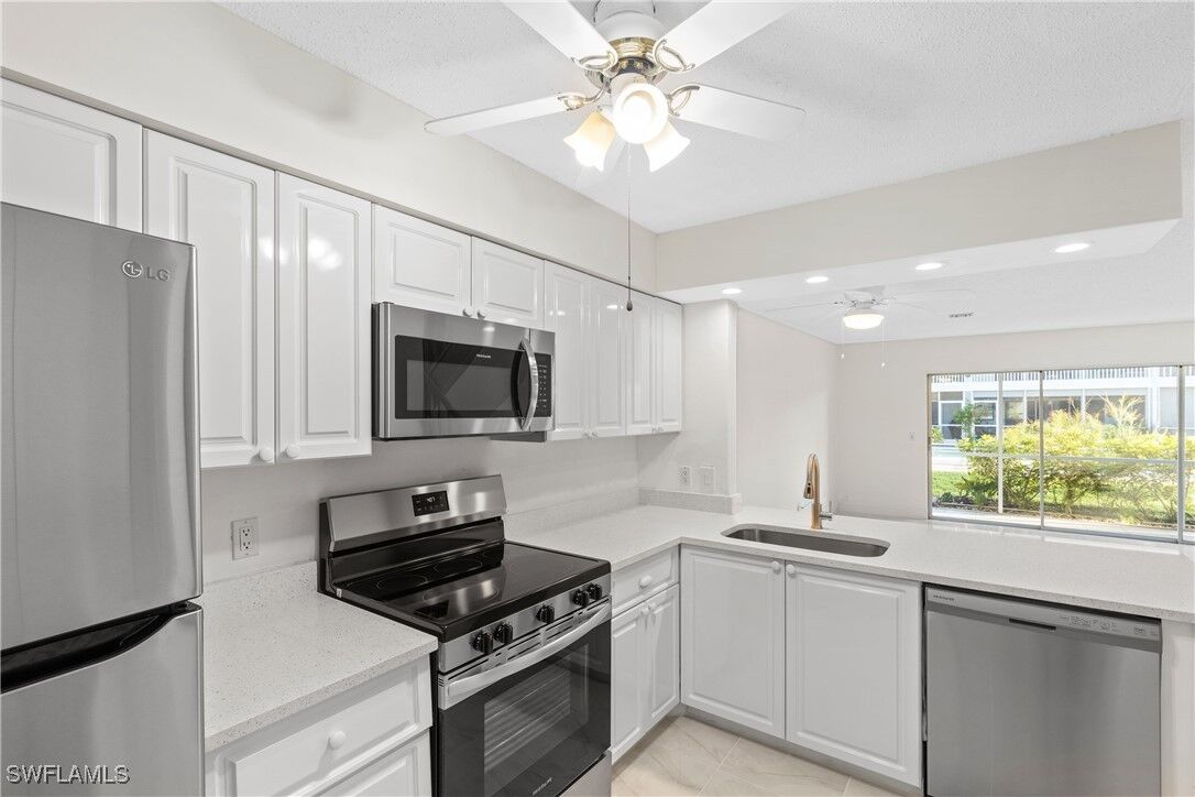 Property Photo: 25500 Cockleshell Drive 504 FL 34135
