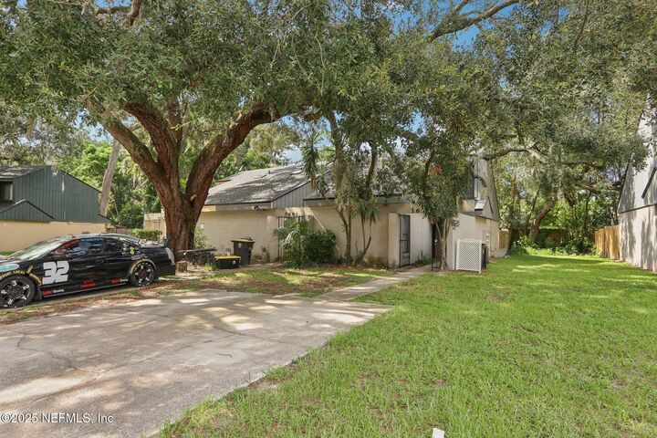 Property Photo: 5675 Colony Pine Circle FL 32244