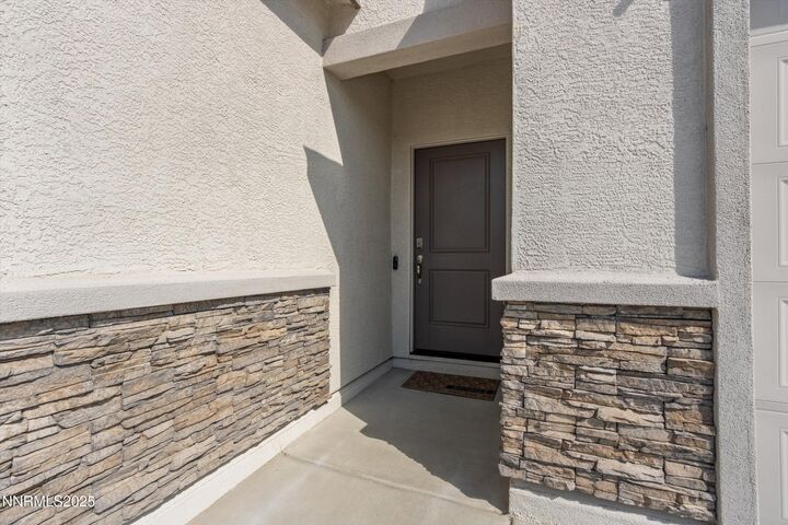 Property Photo: 1034 Anthony Lane NV 89408