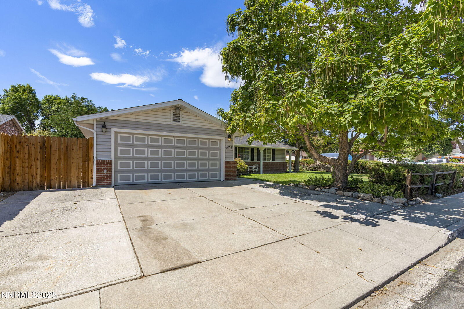 Property Photo: 377 Granada Drive NV 89431