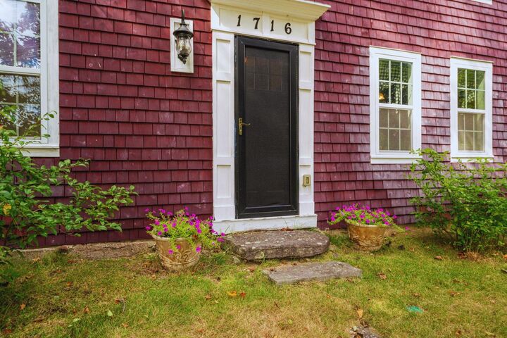 Property Photo:  132 Maple Avenue  NH 03811 