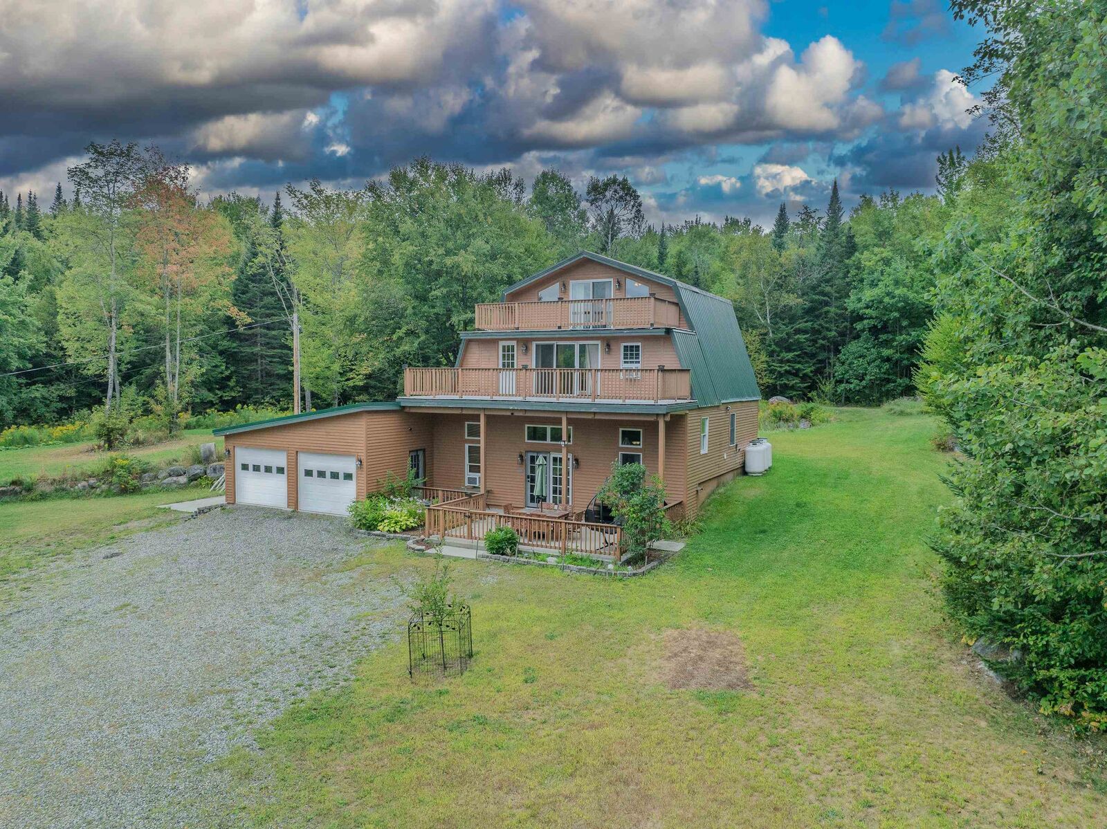 Property Photo: 369 Whitefield Road NH 03574