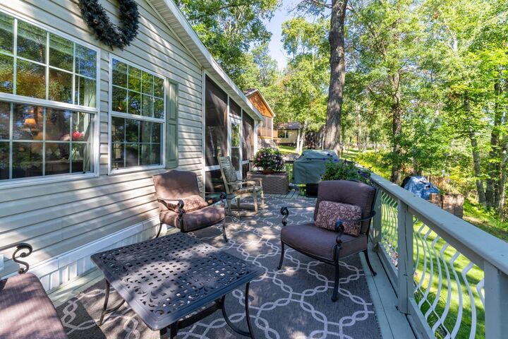 Property Photo: 1707 Crosby Court SE 8 MN 56601