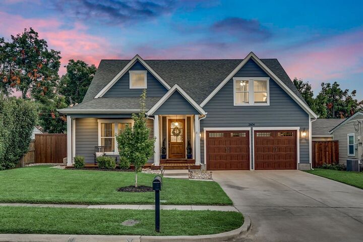 Property Photo: 2604 Leta Mae Lane TX 75234