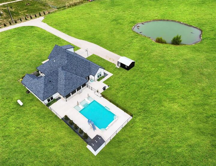 Property Photo:  4319 County Road 2617  TX 75135 