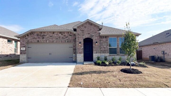 Property Photo: 153 Medina Lane TX 76078