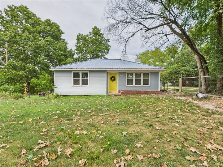114 W College Road  Omaha AR 72662 photo