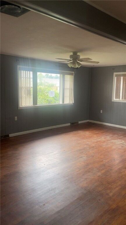 Property Photo: 315 Half Street AR 72744