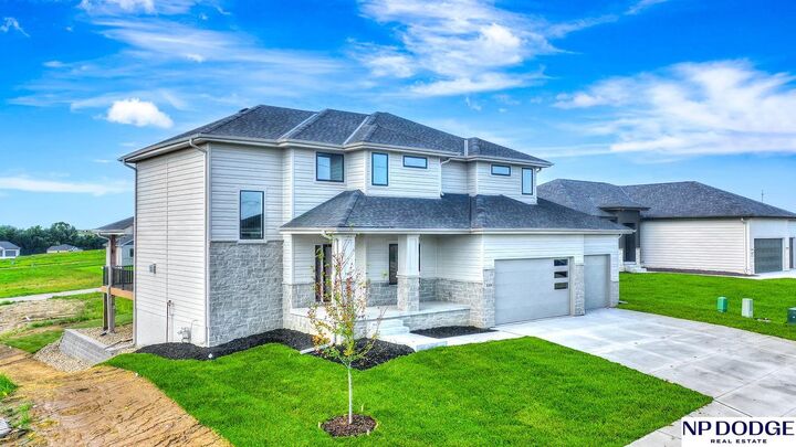 Property Photo: 20131 R Street NE 68135