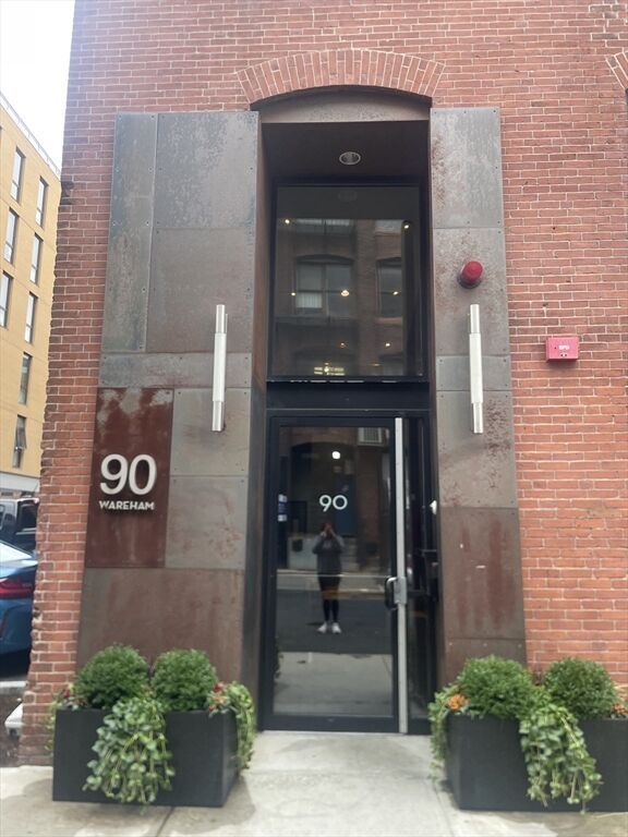 90 Wareham Street 315  Boston MA 02118 photo